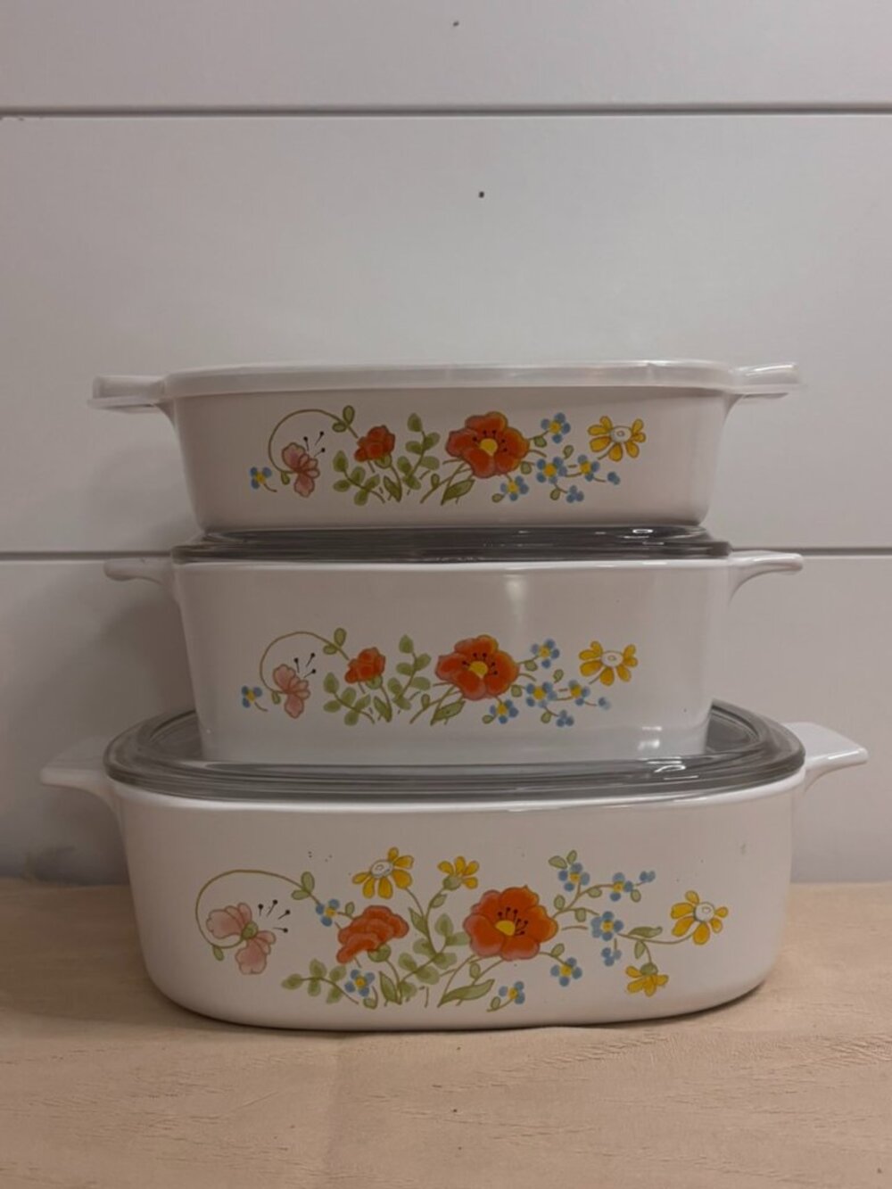 VTG Corning Ware Wildflower Casserole Dishes Set of 3 Stackable Pans with Lids